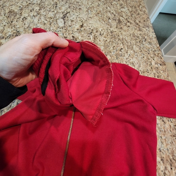 St. John DEEP RED JACKET WITH AZTEC DESIGN ON BACK/SLEEVE CUFFS Size Small - Picture 7 of 7